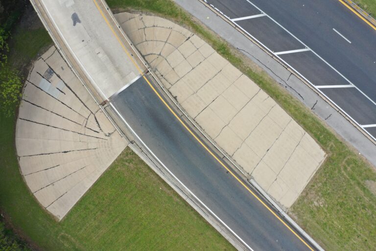 Thermal survey 10 different bridges associated with the Dallas North Tollway roadway.