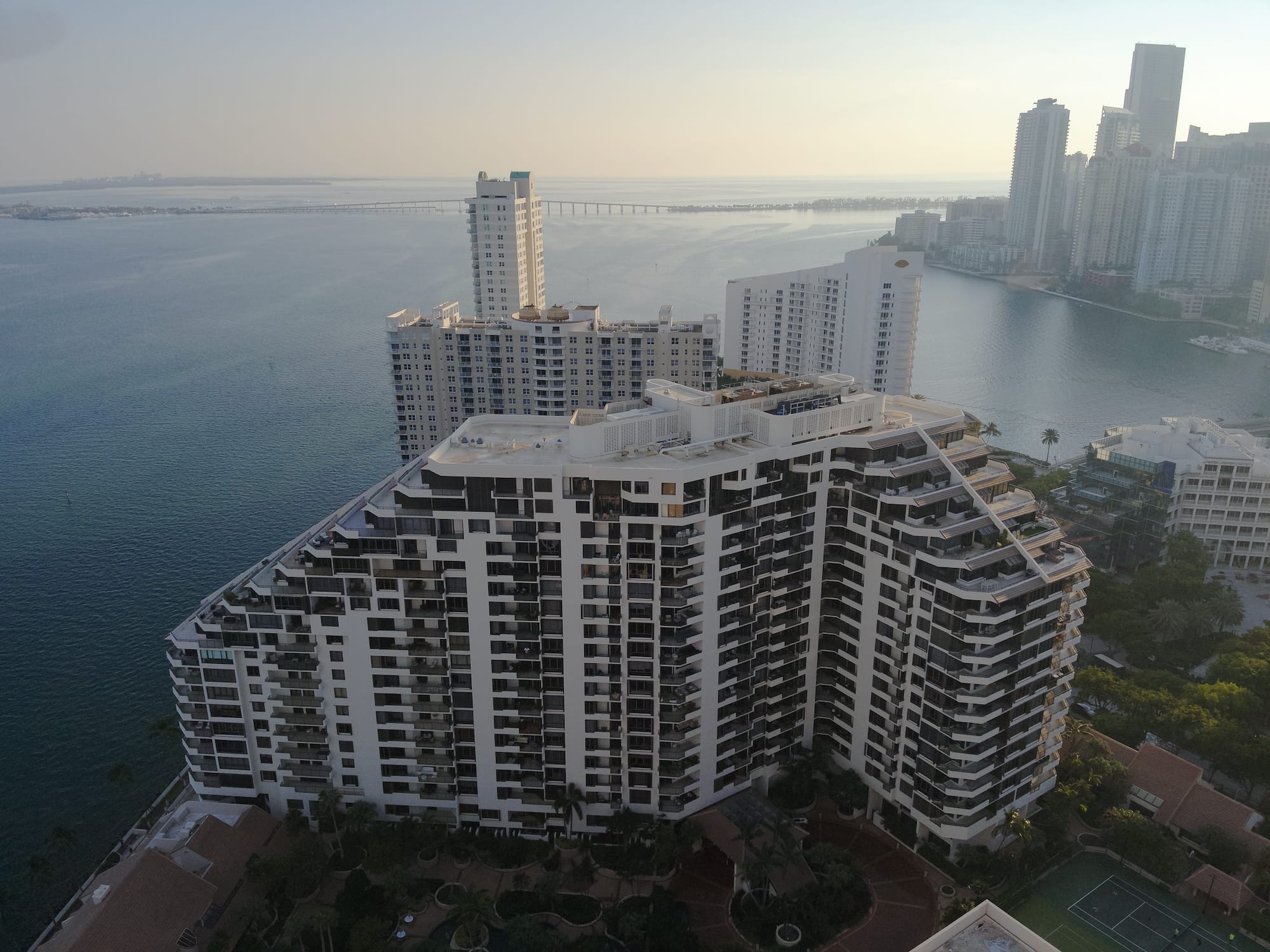 Visual flyover of a residential condo.