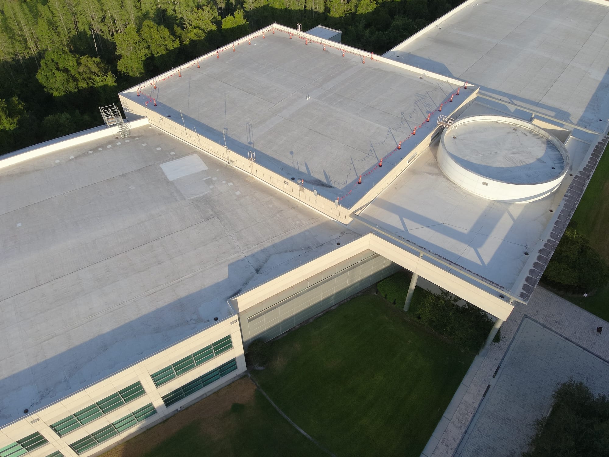 A clean roof ready for building enclosure consulting services.