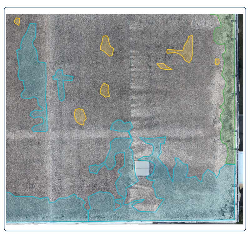 Moisture mapping outlines on visual image
